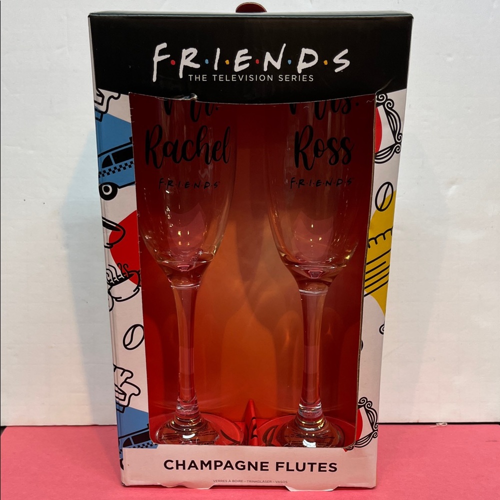 FRIENDS The TV Series MRS. ROSS & MR RACHEL Set of 2 Champagne 9" Flutes Glasses